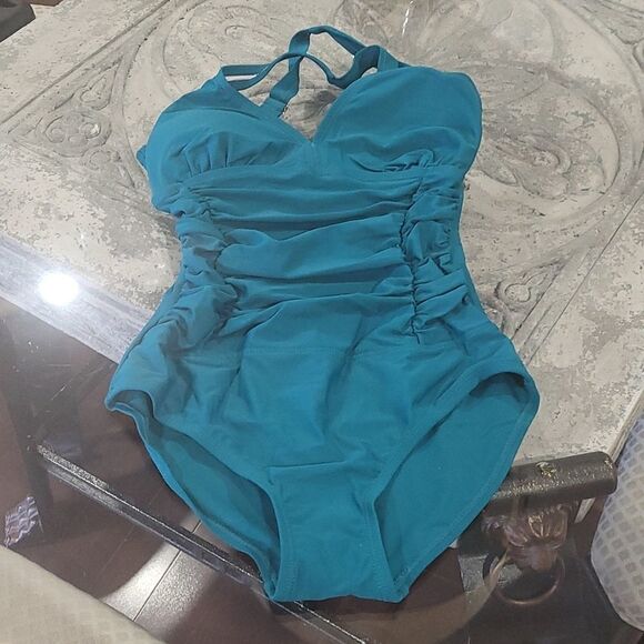 WOMEN'S 𝅺One Piece PUSH UP Swimsuit Small - Picture 1 of 4